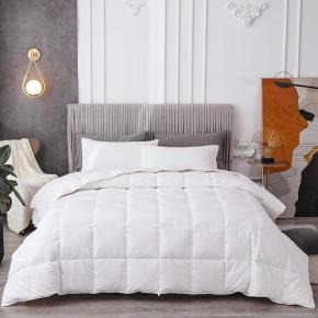 100% Cotton Fabric Filling Soft and Warm Duck Down Goose Down Duvet