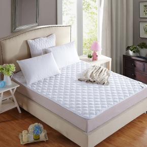 Popular hotel use white quilted mattress protector microfiber filled mattress cover protector corner elastic fixed mattress pad